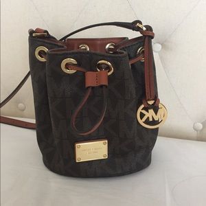 Michael Kors Crossbody Bag